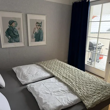 Appartement Apartment Am Steiger 3 Exklusives Wohnen Mit Wasserbett Und Balkon Mit Gasgrill Am Steigerwald *