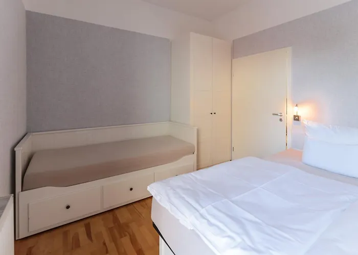 Am Steiger 3 Exklusives Wohnen Mit Wasserbett Und Balkon Mit Gasgrill Am Steigerwald *