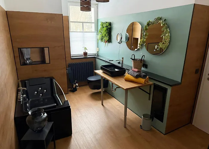 Am Steiger 3 Exklusives Wohnen Mit Wasserbett Und Balkon Mit Gasgrill Am Steigerwald 公寓 *